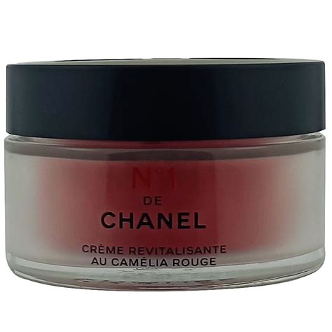 de chanel revitalizing cream.